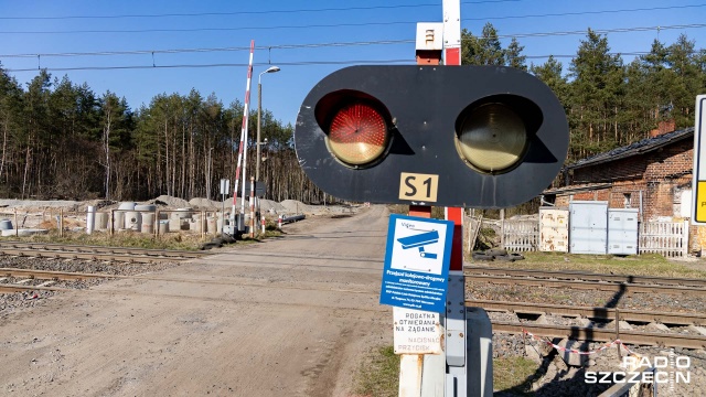 Fot. Robert Stachnik [Radio Szczecin] Przejazd w Reptowie zamknięty dla kierowców [ZDJĘCIA]