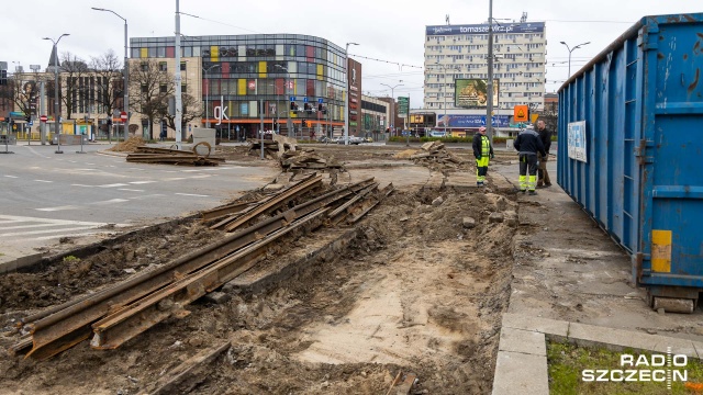 Fot. Robert Stachnik [Radio Szczecin] Poniedziałkowy poranek na ulicach Szczecina. Raczej spokojnie [WIDEO, ZDJĘCIA]