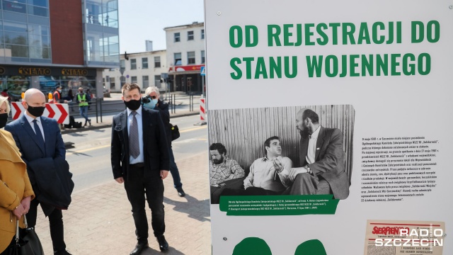 Fot. Robert Stachnik [Radio Szczecin] IPN upamiętnił 40. rocznicę Solidarności rolników [WIDEO, ZDJĘCIA]