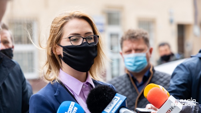 Fot. Robert Stachnik [Radio Szczecin] Mieszkańcy Stołczyna i radni PiS chcą konkretów. "Panie prezydencie, czas na czyny" [ZDJĘCIA]
