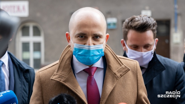 Fot. Robert Stachnik [Radio Szczecin] Mieszkańcy Stołczyna i radni PiS chcą konkretów. "Panie prezydencie, czas na czyny" [ZDJĘCIA]