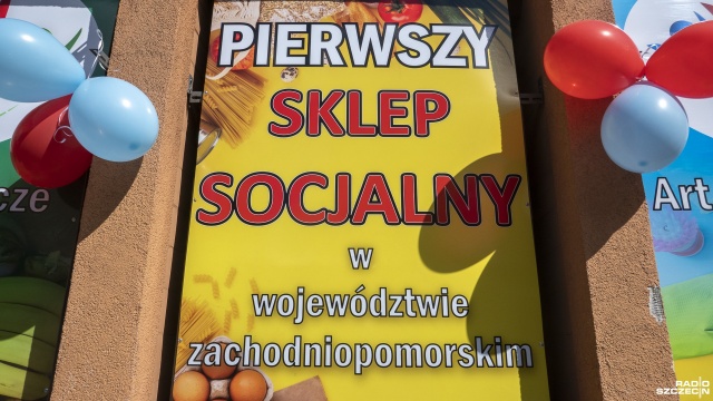 Fot. Maciej Papke [Radio Szczecin] Pierwszy sklep socjalny w Szczecinie [WIDEO, ZDJĘCIA]