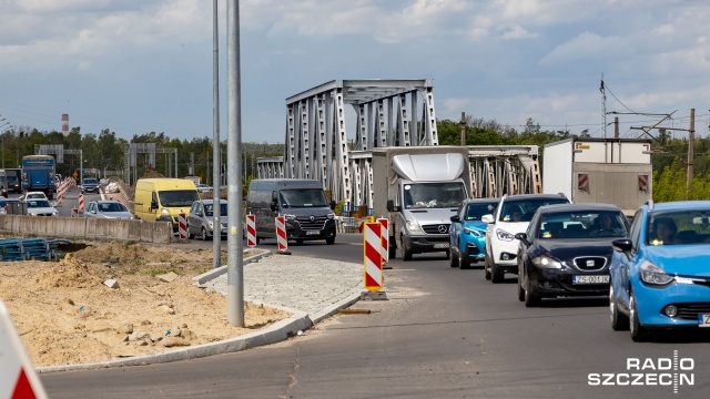 Fot. Robert Stachnik [Radio Szczecin] Autoradio: Korki na węzłach Granitowa i Głębokie. Kiedy będzie lepiej? [WIDEO, ZDJĘCIA]