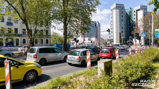Fot. Robert Stachnik [Radio Szczecin] Uciążliwe drogowe popołudnie na ulicach Szczecina [WIDEO, ZDJĘCIA]