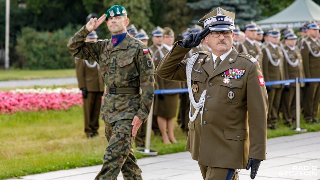 Fot. Robert Stachnik [Radio Szczecin] 12. Dywizja Zmechanizowana świętuje [WIDEO, DUŻO ZDJĘĆ]