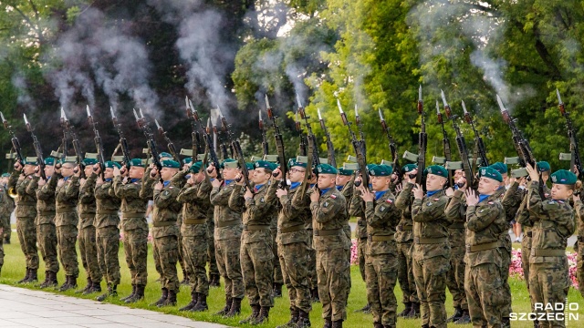 Fot. Robert Stachnik [Radio Szczecin] 12. Dywizja Zmechanizowana świętuje [WIDEO, DUŻO ZDJĘĆ]