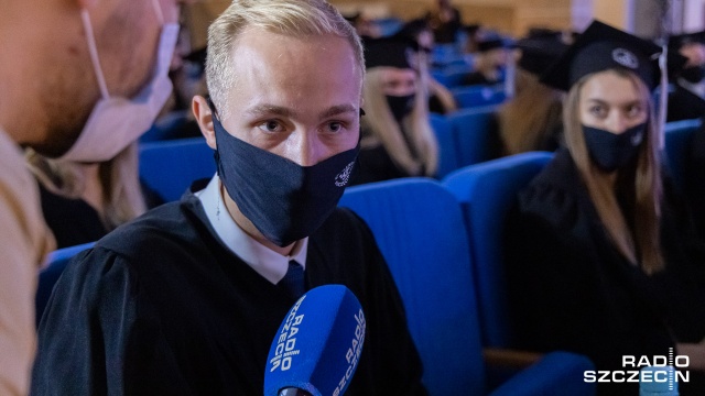 Fot. Robert Stachnik [Radio Szczecin] Symboliczne pożegnanie studentów US [ZDJĘCIA]
