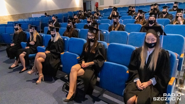 Fot. Robert Stachnik [Radio Szczecin] Symboliczne pożegnanie studentów US [ZDJĘCIA]