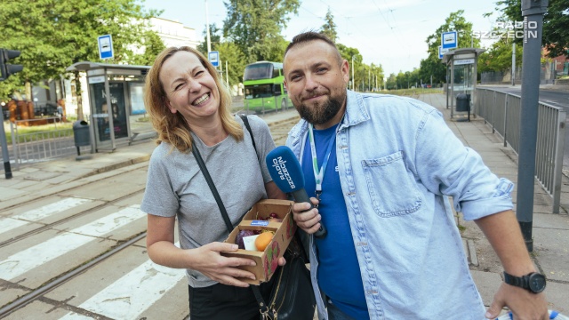 Fot. Mateusz Papke [Radio Szczecin] Radio Szczecin częstowało owocami [WIDEO, ZDJĘCIA]