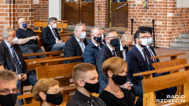 Fot. Robert Stachnik [Radio Szczecin] Ostatnie pożegnanie Władysława Lisewskiego [ZDJĘCIA]