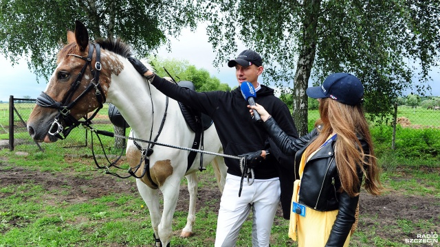 Fot. Marcin Kokolus [Radio Szczecin] Najlepsi jeźdźcy z regionu z medalami [DUŻO ZDJĘĆ]