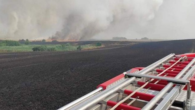 Fot. Słuchacz Pożar na boisku piłkarskim [ZDJĘCIA]