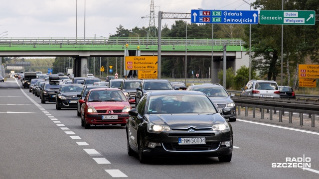 Fot. Robert Stachnik [Radio Szczecin] Jeśli weekend, to i utrudnienia na drogach [AKTUALIZACJE, ZDJĘCIA]
