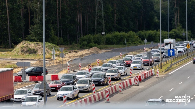 Fot. Robert Stachnik [Radio Szczecin] Jeśli weekend, to i utrudnienia na drogach [AKTUALIZACJE, ZDJĘCIA]
