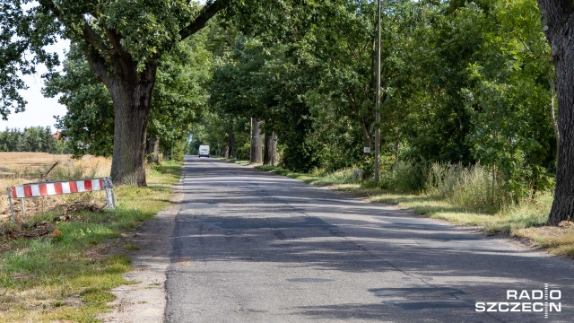 Fot. Robert Stachnik [Radio Szczecin] Rusza remont drogi między Ustowem a Smętowicami [WIDEO, ZDJĘCIA]