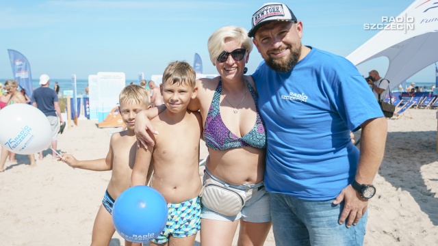 Fot. Mateusz Papke [Radio Szczecin] "Poznaj moc bałtyckiego wiatru". Zabawa i edukacja na plaży w Międzyzdrojach [WIDEO, ZDJĘCIA]