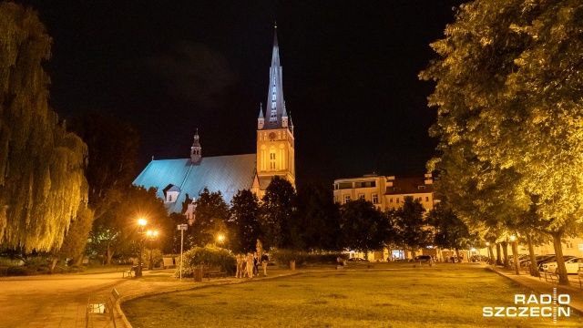 Fot. Robert Stachnik [Radio Szczecin] Szczecin zanurzył się w kolorach. Co na to szczecinianie? [ZDJĘCIA]