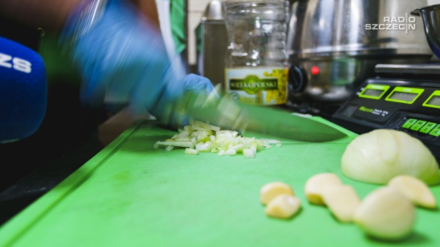 Fot. Mateusz Papke [Radio Szczecin] Rodzina w jednej... kuchni, czyli "Bistro na Widelcu" [WIDEO, ZDJĘCIA]