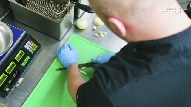 Fot. Mateusz Papke [Radio Szczecin] Rodzina w jednej... kuchni, czyli "Bistro na Widelcu" [WIDEO, ZDJĘCIA]