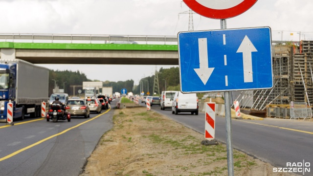 Fot. Robert Stachnik [Radio Szczecin] Powroty znad morza i nie tylko. Problemy na węźle Kijewo [AKTUALIZACJA, ZDJĘCIA]