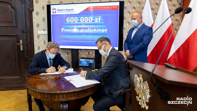 Fot. Robert Stachnik [Radio Szczecin] Kolejne środki na modernizację przejść dla pieszych w regionie [ZDJĘCIA]
