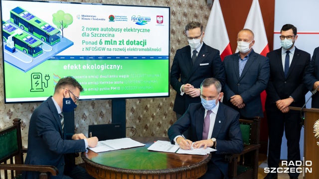 Fot. Robert Stachnik [Radio Szczecin] Szczecin dostał 6 mln zł dotacji na ekologiczne autobusy [ZDJĘCIA]