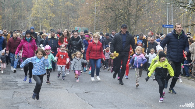 33 Goleniowska Mila. Fot. Kamila Kozioł [Radio Szczecin] 33. Goleniowska Mila Niepodległości. Ale w Szczecinie też biegali... [ZDJĘCIA]