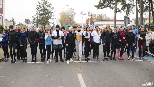 33 Goleniowska Mila. Fot. Kamila Kozioł [Radio Szczecin] 33. Goleniowska Mila Niepodległości. Ale w Szczecinie też biegali... [ZDJĘCIA]