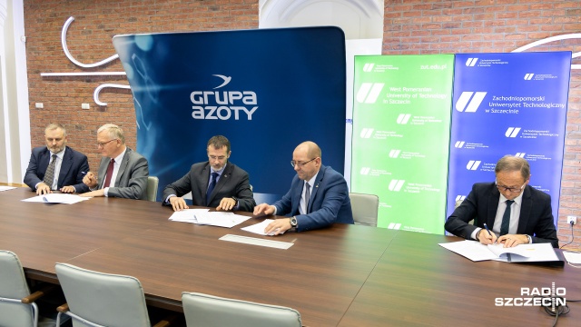 Fot. Robert Stachnik [Radio Szczecin] Współpraca ZUT z ZCh Police "to ogromne możliwości dla studentów" [ZDJĘCIA]