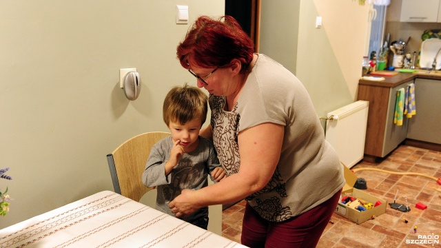 Trzyletni Antoś z Podgrodzia koło Nowego Warpna szuka nowych, kochających rodziców. Fot. Marcin Kokolus [Radio Szczecin] Trzylatek w poszukiwaniu nowego domu, opieki i miłości [ZDJĘCIA]
