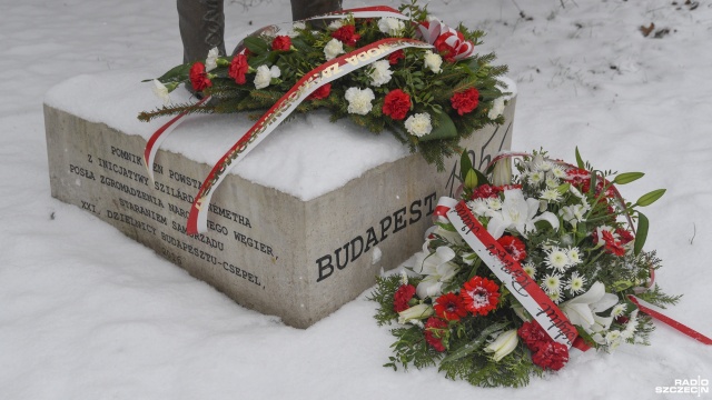 Fot. Kamila Kozioł [Radio Szczecin] 65. rocznica prowęgierskiego protestu. Zdemolowali konsulat ZSRR [ZDJĘCIA]