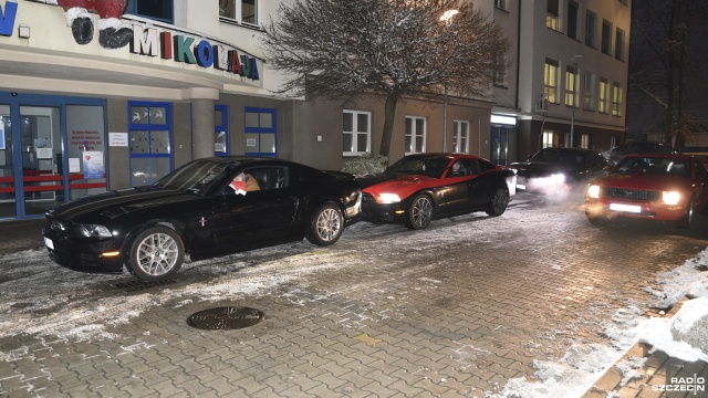 Fot. Kamila Kozioł [Radio Szczecin] Św. Mikołaj zapukał do szpitalnych okien najmłodszych [ZDJĘCIA]