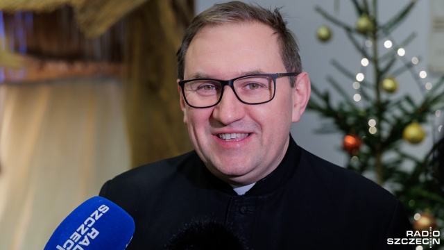 Fot. Robert Stachnik [Radio Szczecin] Świąteczny obiad dla potrzebujących w seminarium [WIDEO, ZDJĘCIA]