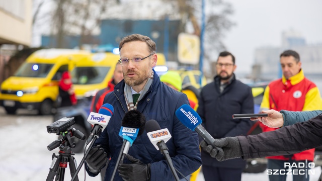 Koszt sprzętu to 800 tysięcy złotych. Fot. Robert Stachnik [Radio Szczecin] WOPR z nowym sprzętem. Będzie bezpieczniej na kąpieliskach [WIDEO, ZDJĘCIA]