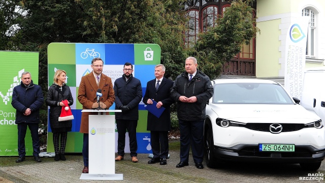 Fot. Marcin Kokolus [Radio Szczecin] Nowe auta elektryczne dla samorządu [ZDJĘCIA]