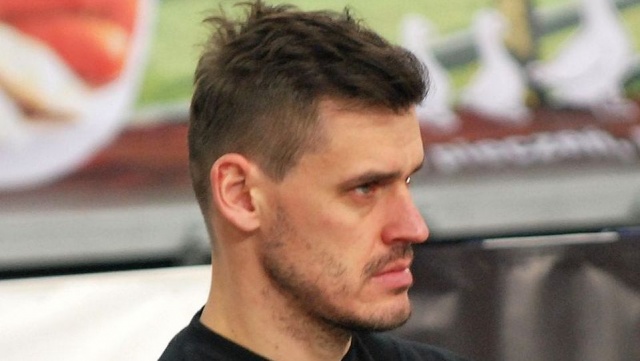 Były reprezentant Polski Daniel Pliński został trenerem drugoligowych siatkarzy Stalpro Błyskawicy Szczecin. Zastąpił na tym stanowisku Mateusza Syllę, który został jego asystentem.