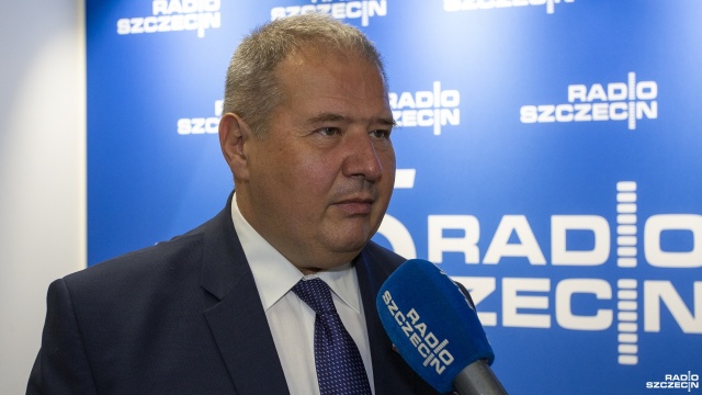 Platformie Obywatelskiej trzęsą się portki przed ruchem Hołowni - tak sobotnią konwencję PO oceniał w Rozmowach pod Krawatem poseł Prawa i Sprawiedliwości Leszek Dobrzyński.