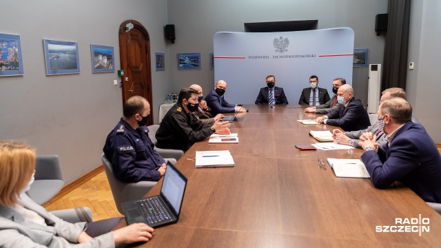 Nie kończą się problemy z dostawą ciepła i ciepłej wody w Szczecinie. We wtorek PGE informowała, że niedzielna awaria w elektrociepłowni została naprawiona. Tymczasem w środę w nocy doszło do kolejnej usterki.