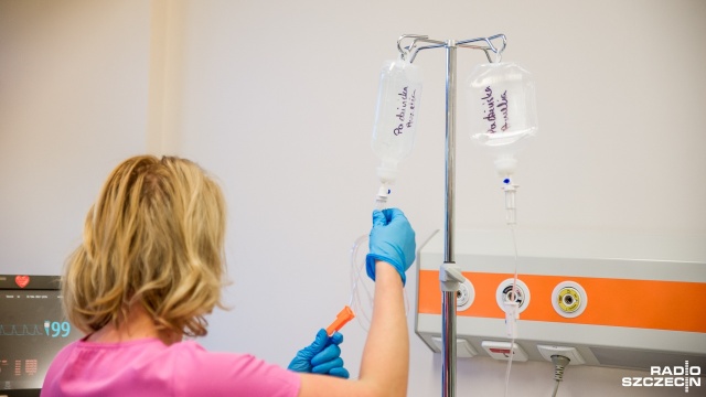 Nawet 150 pielęgniarek jest w stanie przyjąć od ręki Szpital Wojewódzki w Szczecinie. Placówka boryka się z brakami kadrowymi.