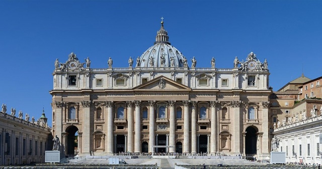 Liturgia Męki Pańskiej w bazylice watykańskiej