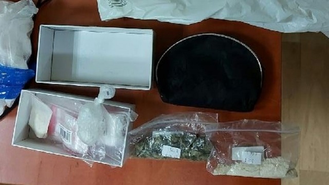 Kilogram narkotyków miał przy sobie mężczyzna zatrzymany przez kołobrzeską policję.