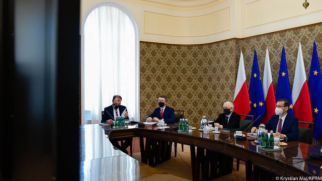 PiS i Lewica po spotkaniu z premierem w sprawie KPO
