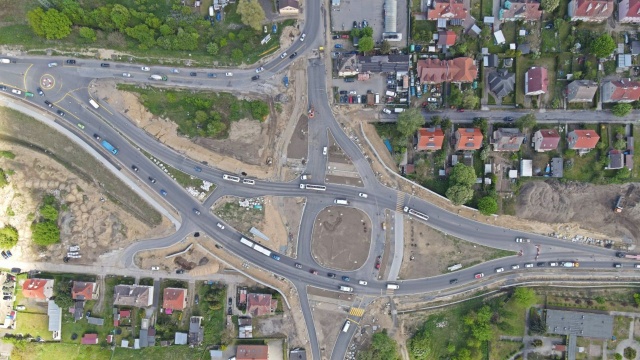 Od poniedziałku 24 maja drogowcy uruchomią nowe skrzyżowanie u zbiegu ulic Floriana Krygiera i Granitowej. To oznacza, że inwestycja zbliża się ku końcowi.