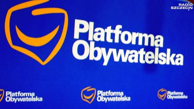 Politycy Platformy Obywatelskiej stracili instynkt samozachowawczy - oceniała w Rozmowach pod Krawatem radna zachodniopomorskiego sejmiku Małgorzata Jacyna-Witt z Prawa i Sprawiedliwości.