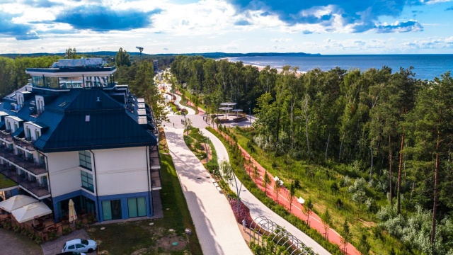 Świnoujska Promenada Zdrowia doceniona w konkursie marszałka. Inwestycja otrzymała tytuł Najlepszej Przestrzeni Publicznej Województwa Zachodniopomorskiego w 2020 roku.