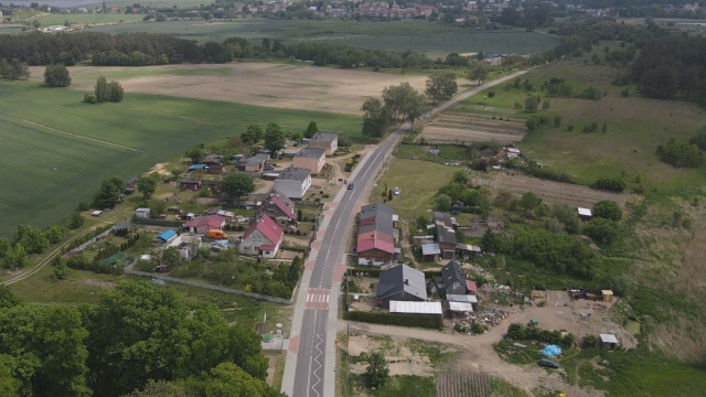 We wtorek otwarto w Połchowie w powiecie łobeskim przebudowane skrzyżowanie w ramach Rządowego Funduszu Inwestycji Lokalnych.