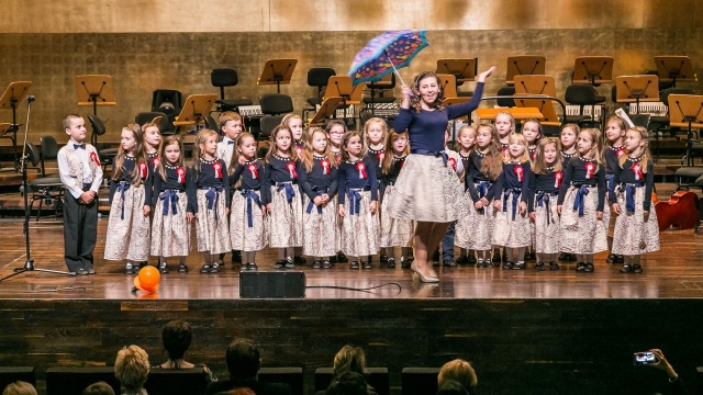 Chór dziecięcy Il Piccolo Coro Pod Kasztanem działający przy Przedszkolu Publicznym nr 66 w Szczecinie otrzymał nagrodę Grand Prix prestiżowego Międzynarodowego Konkursu Muzyki i Sztuki Magiczne Gwiazdy Pragi.