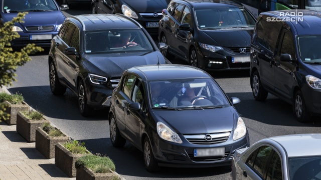 Kierowcy walczyli cały dzień z korkami. Trudno było pokonać Estakadę Pomorską, ulicę Floriana Krygiera oraz Węzeł Głębokie.