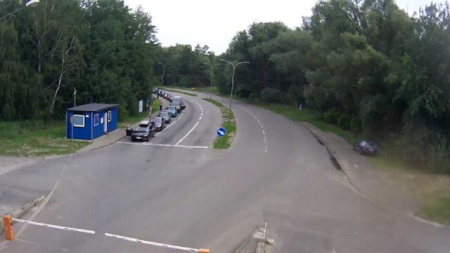 Prawie kilometrowy korek utworzył się na ulicy Karsiborskiej w Świnoujściu.