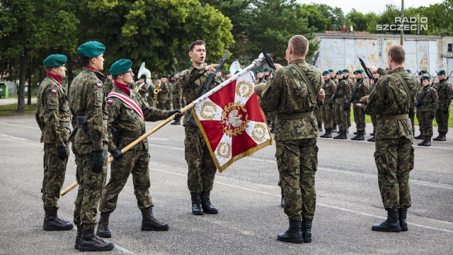Na początku lipca rozpoczęli intensywne szkolenie - dziś złożyli uroczystą przysięgę. 50 rekrutów wstąpiło w szeregi zachodniopomorskich Wojsk Obrony Terytorialnej.